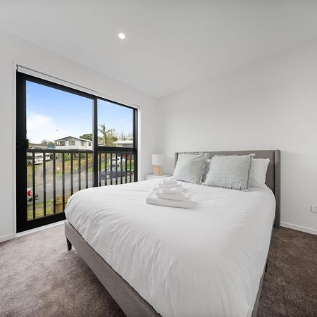 West Harbour Modern 4-Bedroom Retreat Auckland Luaran gambar